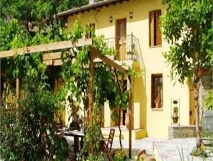 Ellis Traditional House Hotel Mouresi