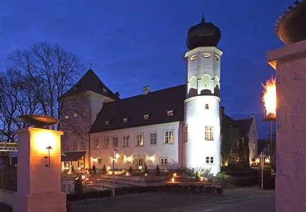 Schlosshotel Neufahrn