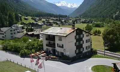 Hotel Alpenblick Randa