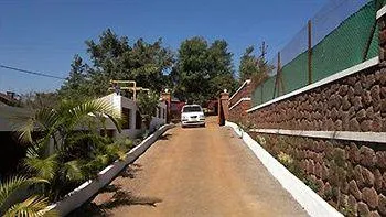 Cloud Green Bungalows Mahabaleshwar