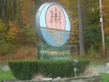 Sunset Motor Inn