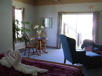 Ocean View Inn Montara