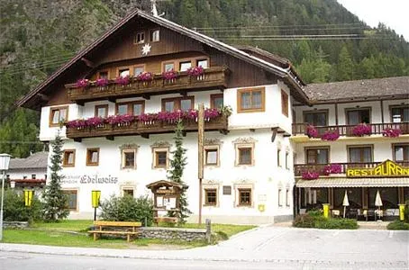 Hotel Edelweiss Langenfeld