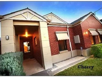 Emaroo Cherry Townhouse Mildura