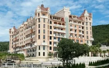 Royal Castle Design & Spa Hotel