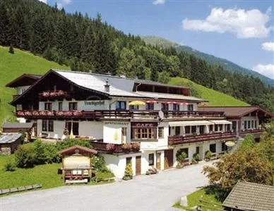 Jugend und Familienhotel Venedigerhof