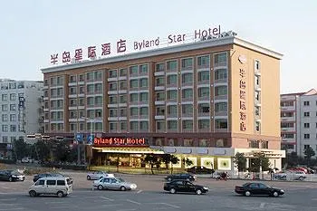 Byland Star Hotel