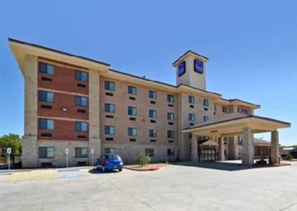 Sleep Inn & Suites