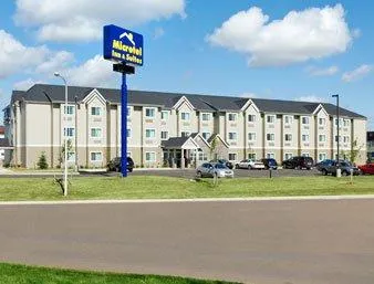 Microtel Inn & Suites Dickinson