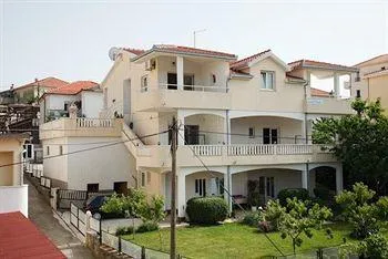 Apartments Kasalo