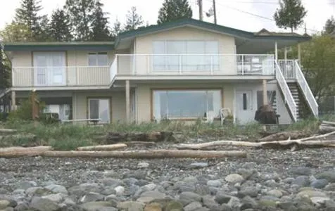 Qualicum Beach House