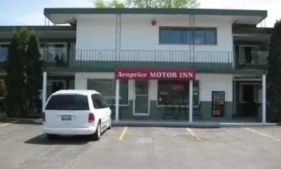 Arnprior Motor Inn