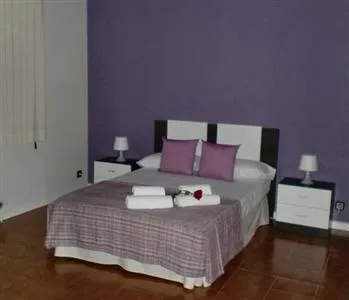 Barcelona Mistral Guest House