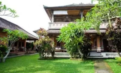 Sunarta Homestay