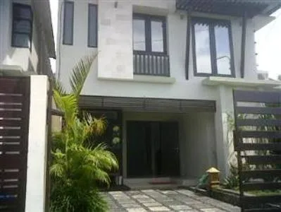 Sri Ratu Villa