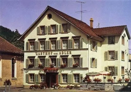 Hotel Adler Garni Bauma