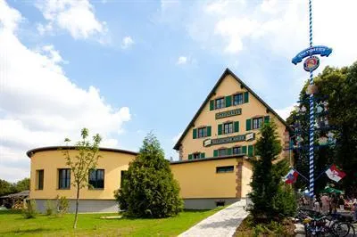 Hotel Und Gasthaus Hallescher Anger