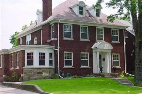 Argyle Manor Bed & Breakfast