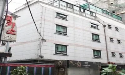 Picasso Motel Jongno