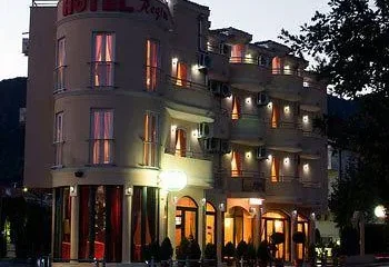 Hotel Regina Bijela