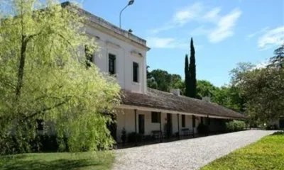 Hosteria Estancia La Paz