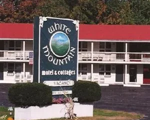 White Mountain Motel and Cottages