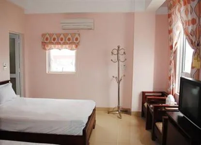 Nhaviet Hotel