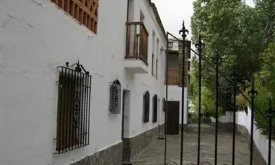 Apartamentos Rurales Poqueira