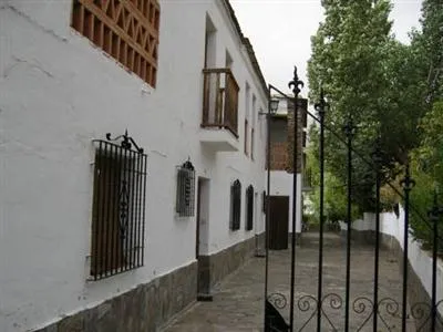 Apartamentos Rurales Poqueira