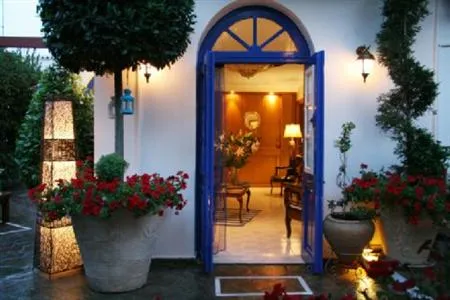 Armata Boutique Hotel