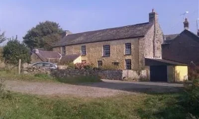 Plas Farmhouse B&B