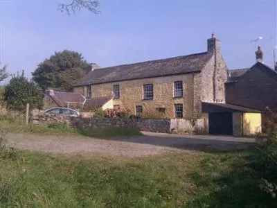 Plas Farmhouse B&B