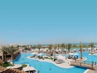 Al Bander Hotel & Resort