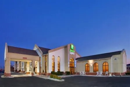 Holiday Inn Express Sikeston