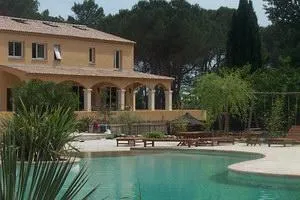 La Villa Vicha Hotel Aubais