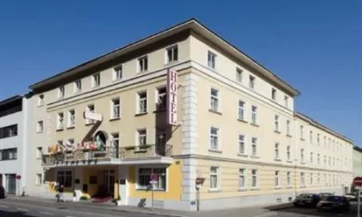 Goldenes Theater Hotel