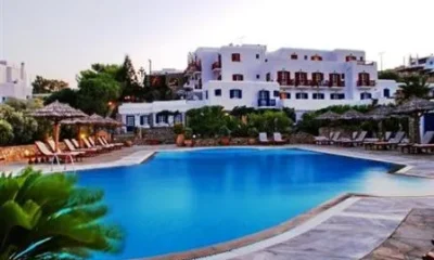 Kamari Hotel Platys Gialos