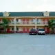 Symphony Inn & Suites