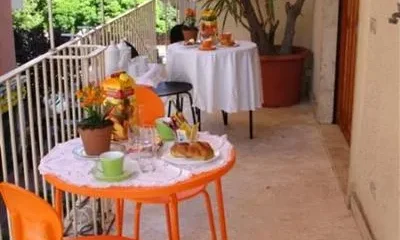 The Home in Rome Kosher Bed and Breakfast