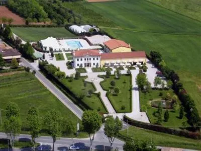 Agriturismo Di Charme Villa Serena Hotel Montebelluna