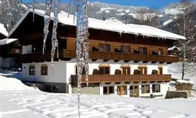 Haus Andreas & Rossstall & Haus Klara Hotel Alpbach