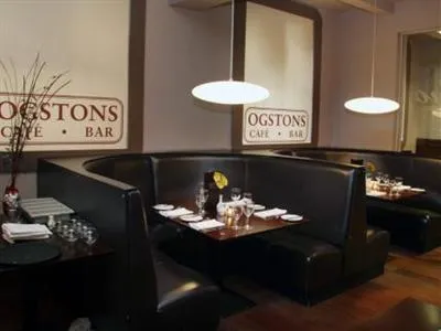 Ogstons Hotel