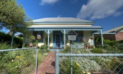 Semaphore Beach Cottage Adelaide