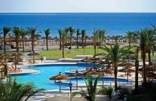 Amwaj Blue Beach Resort & Spa