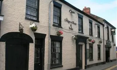 The String Of Horses Inn