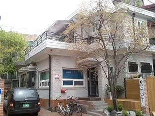 Pencil Guesthouse Hongdae