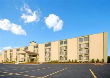Comfort Inn & Suites Fall River