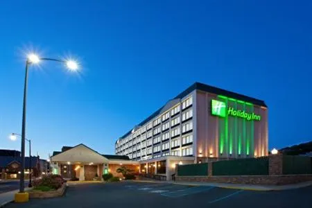 Holiday Inn Cumberland Downtown