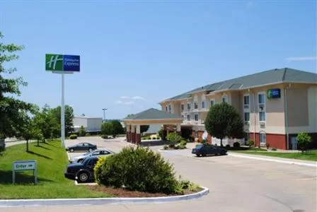 Holiday Inn Express Boonville