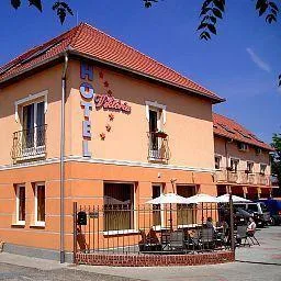 Viktoria Hotel Sarvar